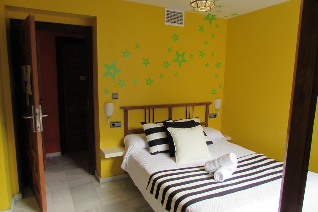 White Nest Hostel Granada Quarto foto